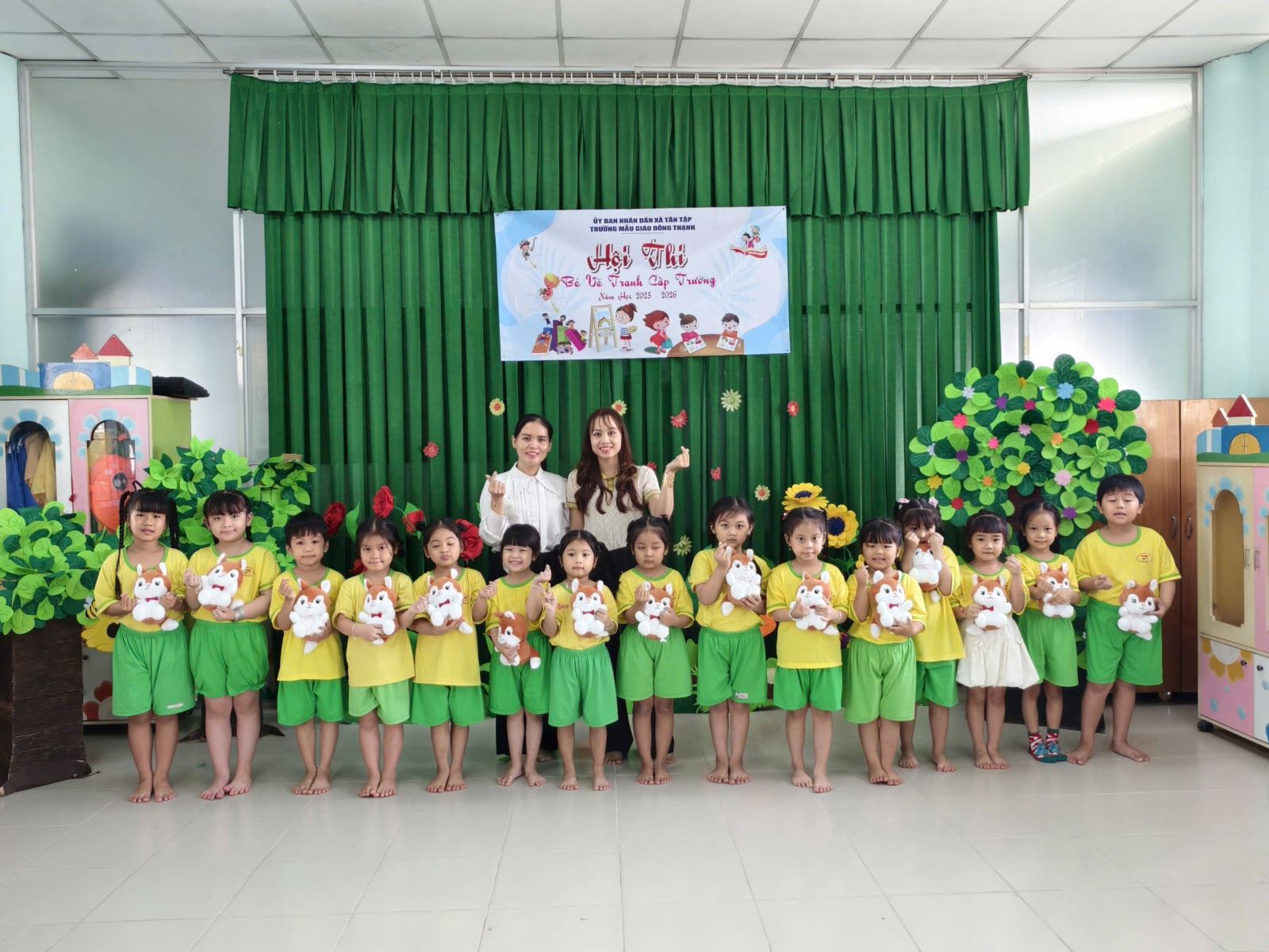 Trường MG Đông Thạnh tổ chức hội thi ''Bé vẽ tranh cấp trường" năm học 2025-2026